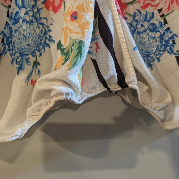 EUC Flying Tomato floral kimono style blouse L - Picture 3 of 6